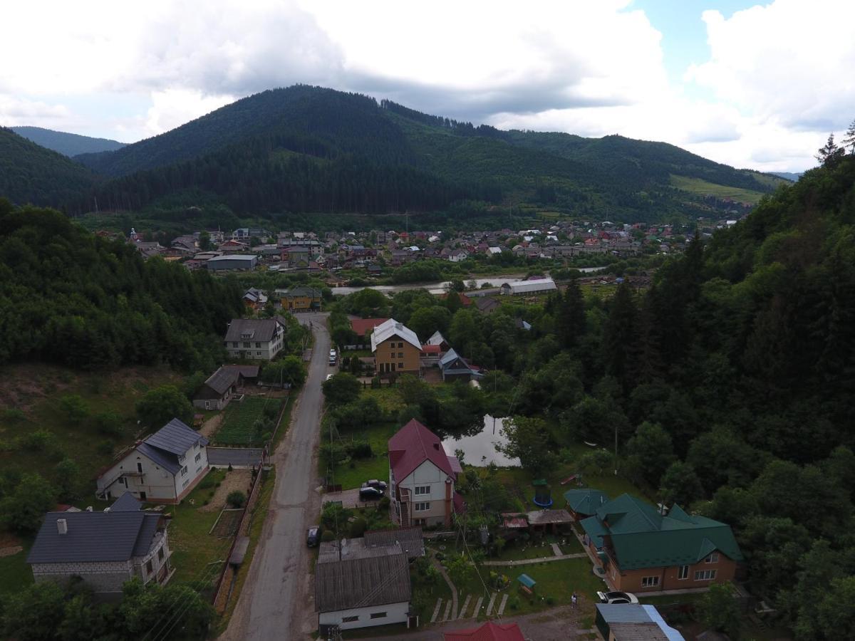 Садиба У Брусків Mizhhirya  Esterno foto
